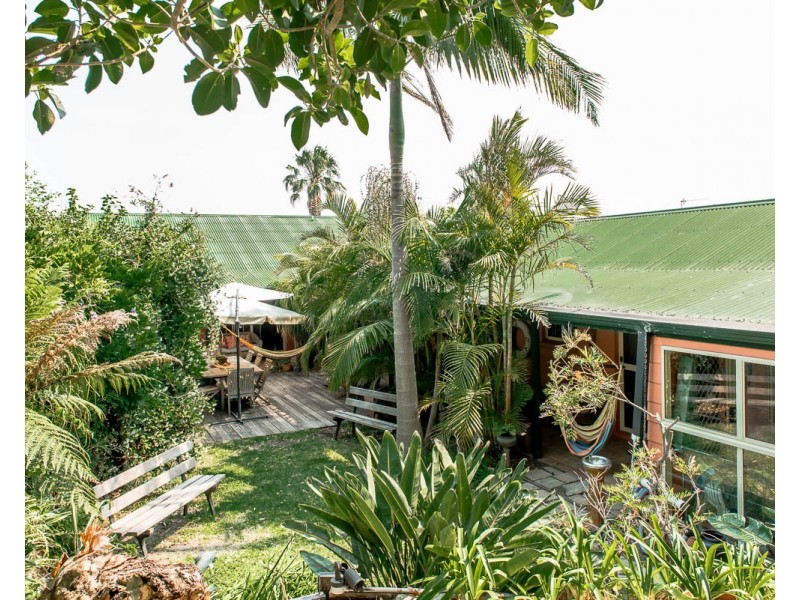 32 Andrew Close, Boat Harbour NSW 2316