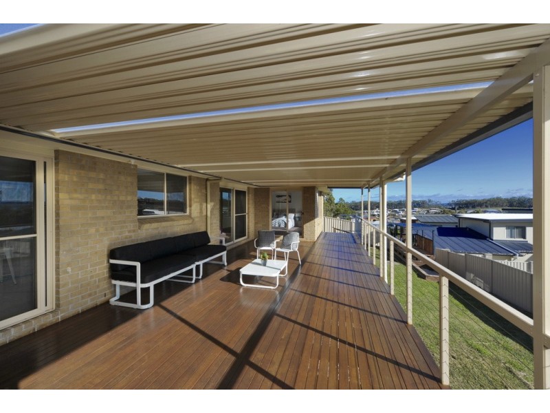 88 Wallawa Rd, Nelson Bay NSW 2315