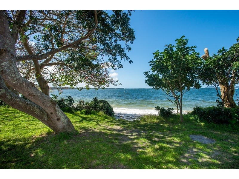 4/13 Soldiers Point Road, Soldiers Point NSW 2317