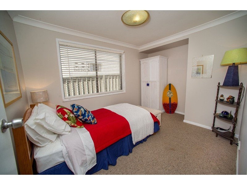 9 Mary Street, Soldiers Point NSW 2317
