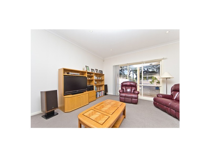 15 Shoal Bay Avenue, Shoal Bay NSW 2315