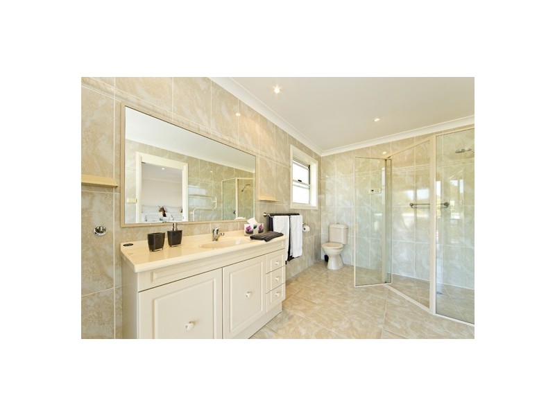 15 Shoal Bay Avenue, Shoal Bay NSW 2315