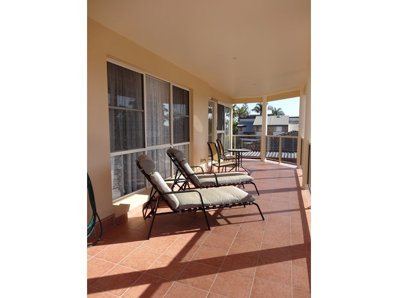 15 Shoal Bay Avenue, Shoal Bay NSW 2315