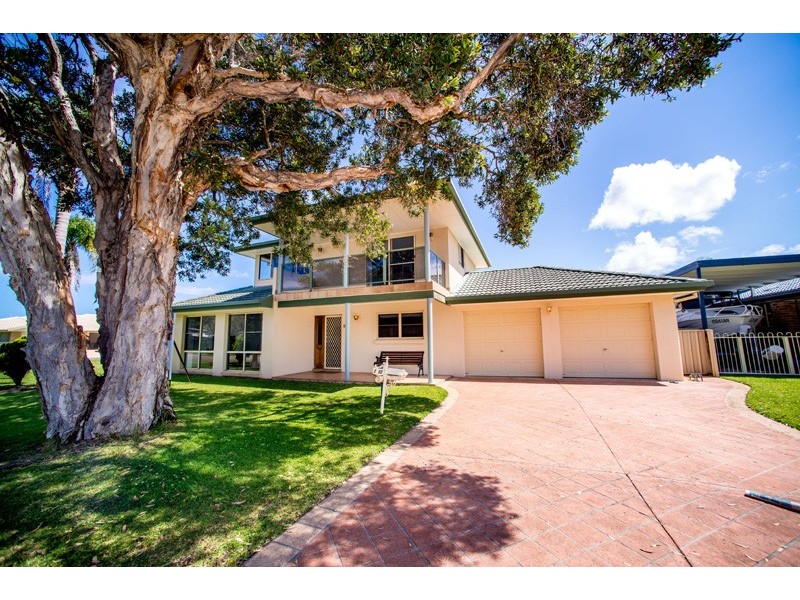 2/32 Farm Road, Fingal Bay NSW 2315