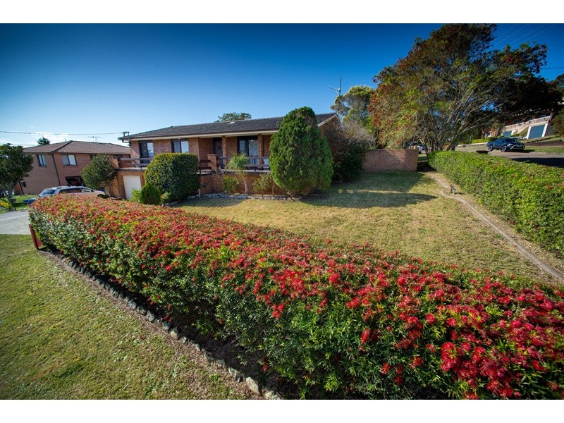 10 Victor Parade, Shoal Bay NSW 2315