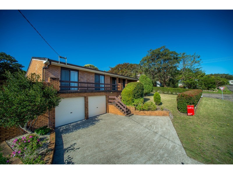 10 Victor Parade, Shoal Bay NSW 2315