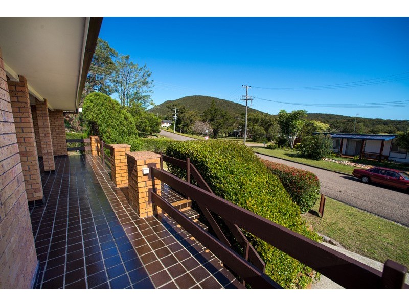 10 Victor Parade, Shoal Bay NSW 2315