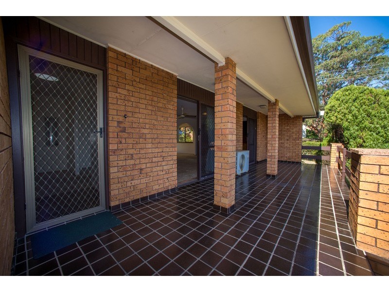 10 Victor Parade, Shoal Bay NSW 2315