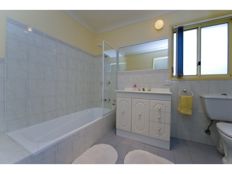 2/19 Ocean Beach Road, Shoal Bay NSW 2315