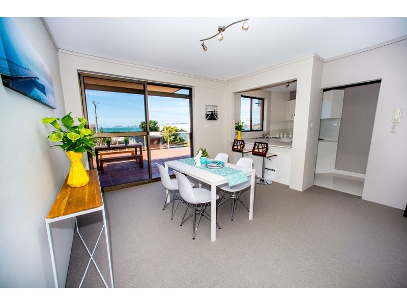 02/1 Mitchell Street, Soldiers Point NSW 2317
