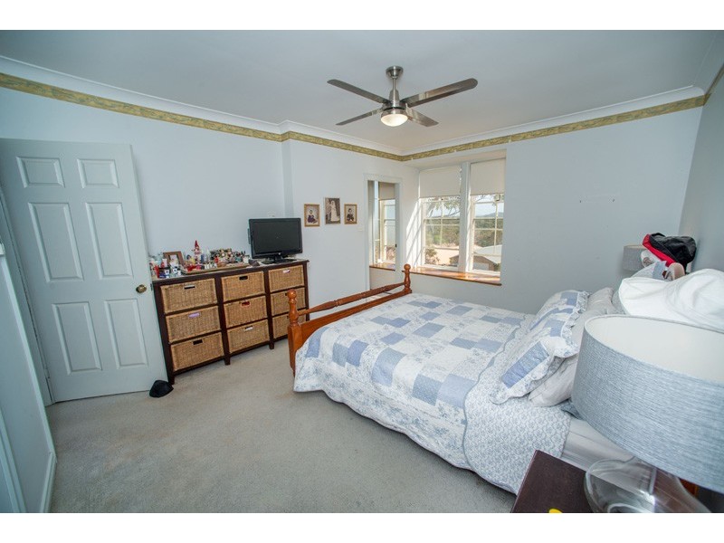 32 Hawkes Way, Boat Harbour NSW 2316