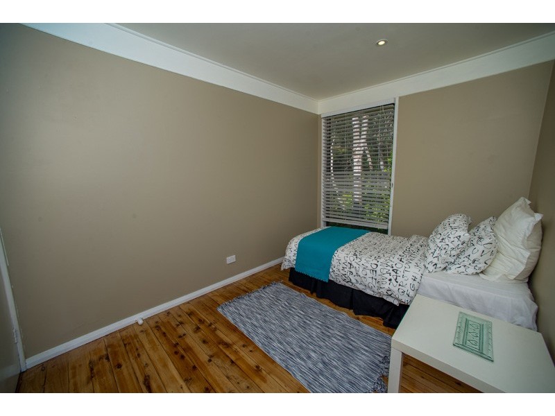 27 Upton Street, Soldiers Point NSW 2317