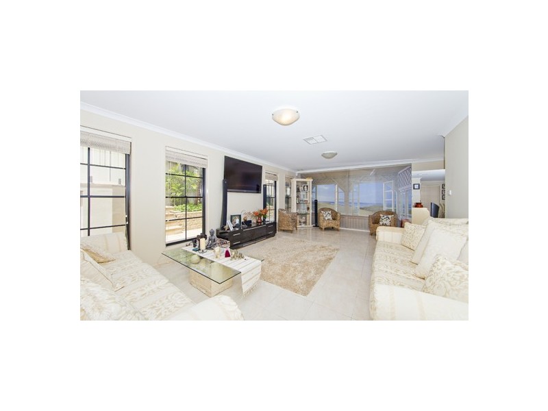 6 Tobin Lane, Anna Bay NSW 2316