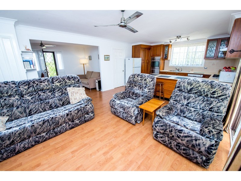 8 Holms Place, Anna Bay NSW 2316