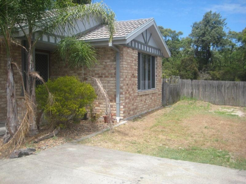 18 Clonmeen Cct, Anna Bay NSW 2316