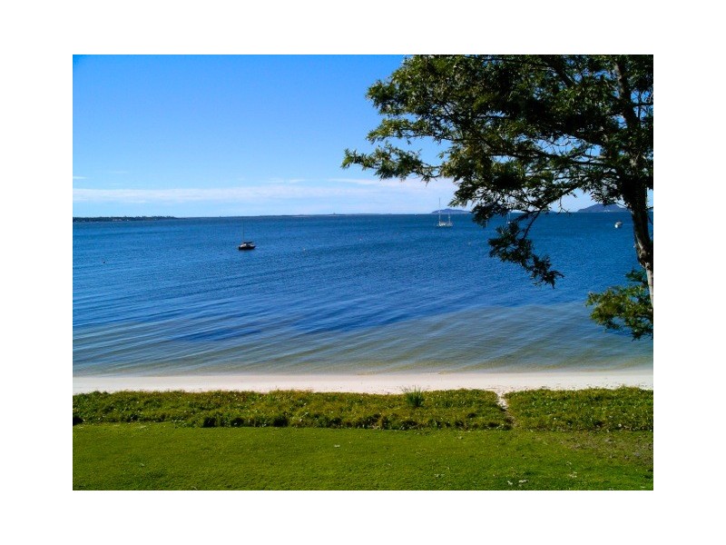 4/33 Soldiers Point Road, Soldiers Point NSW 2317