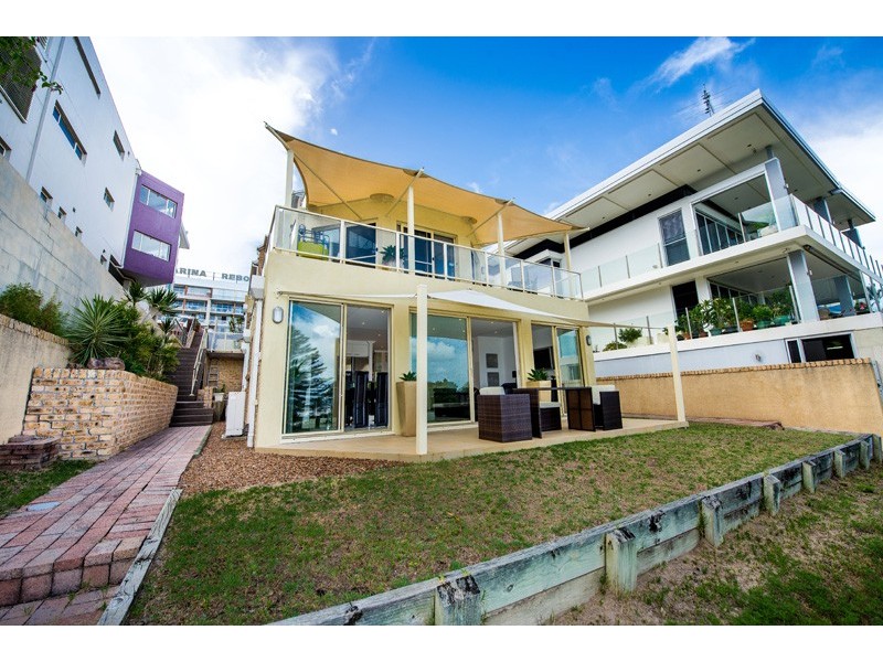 1/74 Magnus Street, Nelson Bay NSW 2315