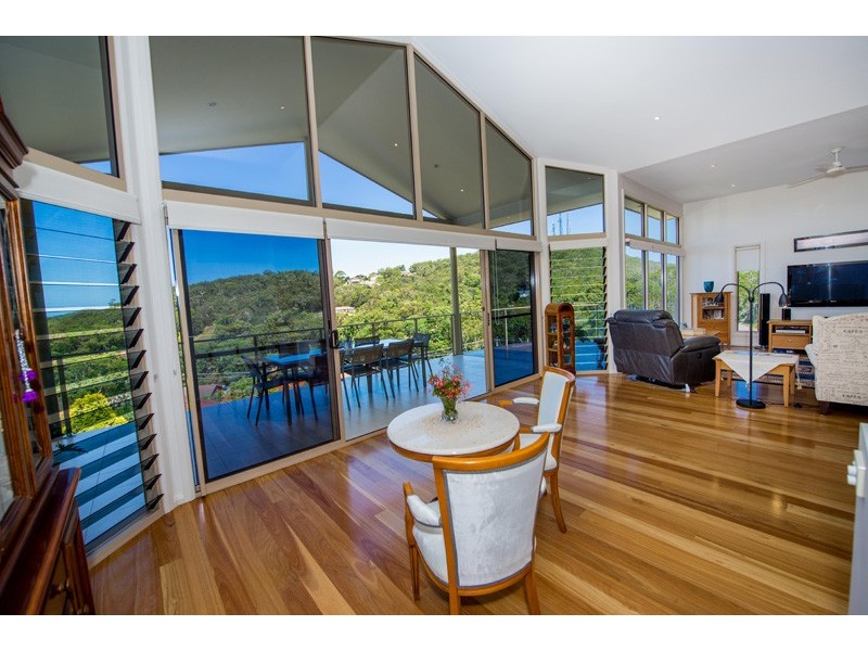 9 Tareebin Road, Nelson Bay NSW 2315