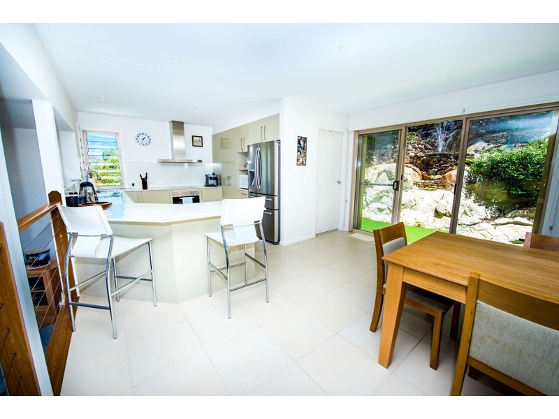 9 Tareebin Road, Nelson Bay NSW 2315