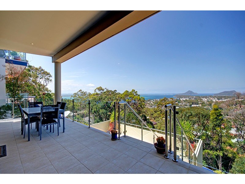 21c Tareebin Road, Nelson Bay NSW 2315