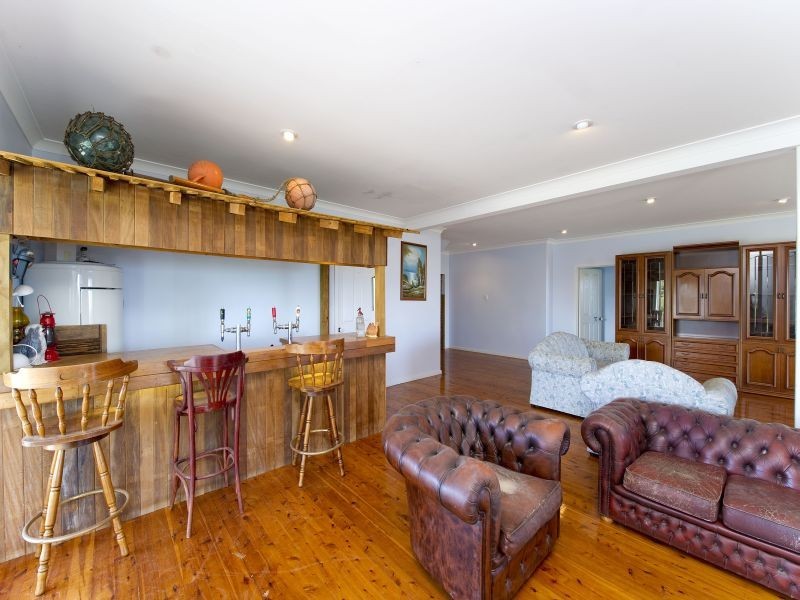 10 Clark Street, Anna Bay NSW 2316