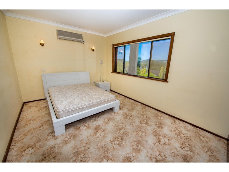 19 Victor Pde, Shoal Bay NSW 2315