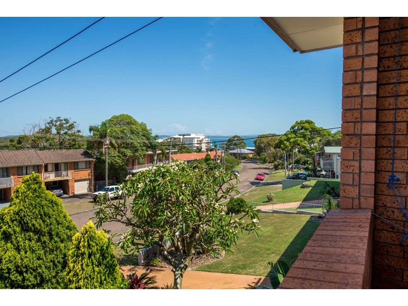 19 Victor Pde, Shoal Bay NSW 2315