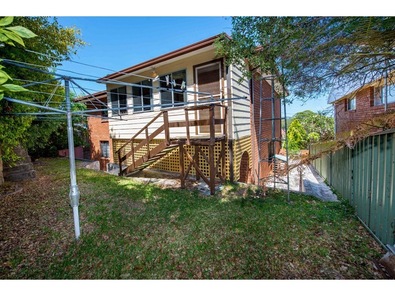 19 Victor Pde, Shoal Bay NSW 2315