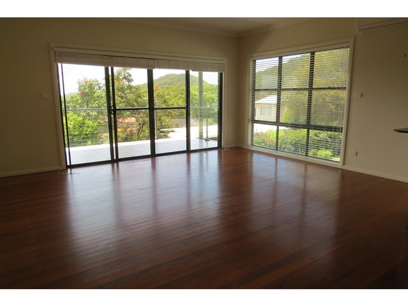 2/47 Wollomi Ave, Nelson Bay NSW 2315