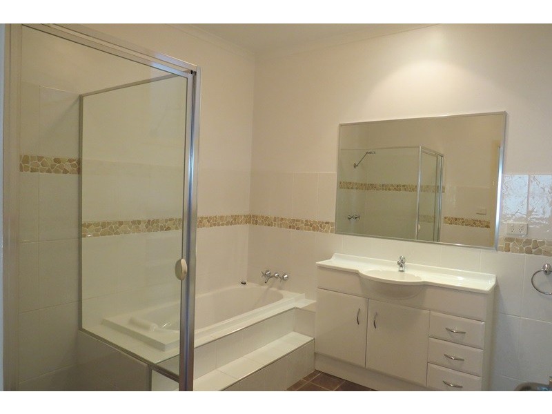 2/47 Wollomi Ave, Nelson Bay NSW 2315