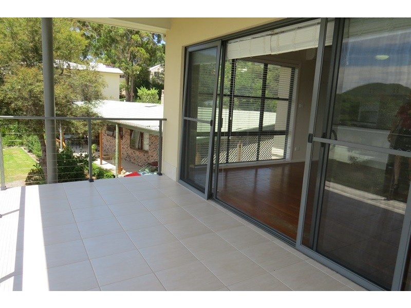 2/47 Wollomi Ave, Nelson Bay NSW 2315