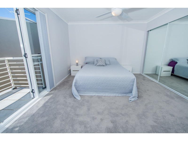 1/8. Ala Moana Way, Fingal Bay NSW 2315