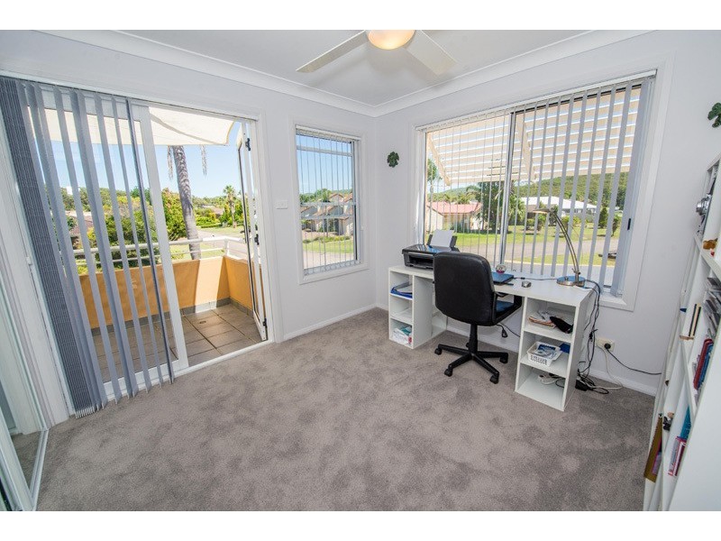 1/8. Ala Moana Way, Fingal Bay NSW 2315