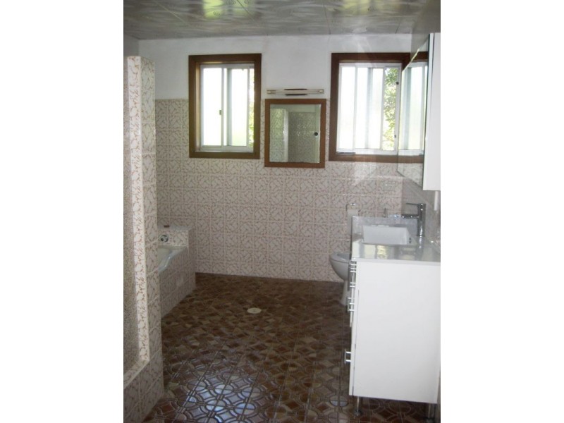 30 Tomaree Rd, Shoal Bay NSW 2315