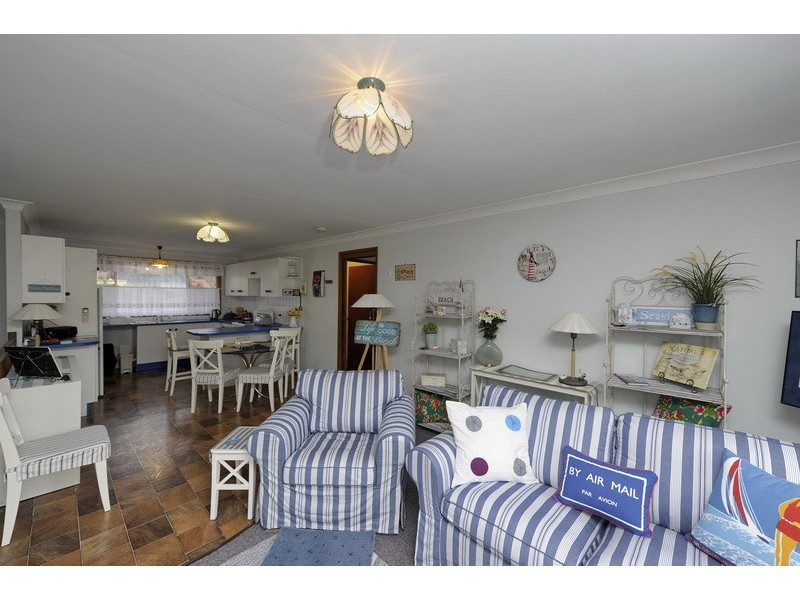 1/6 Gretel Cl, Nelson Bay NSW 2315