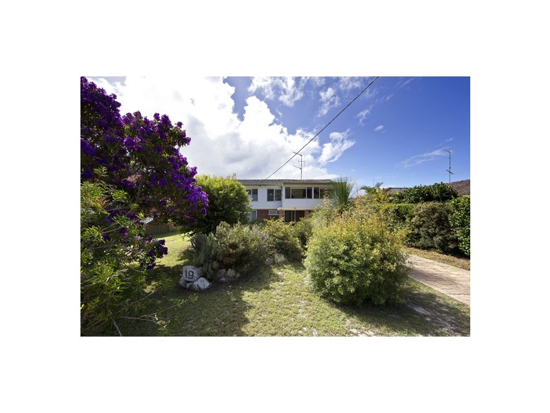 19 Lawson Street, Nelson Bay NSW 2315