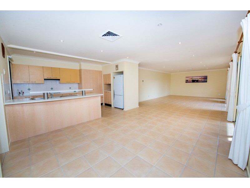 18 Tareebin Road, Nelson Bay NSW 2315