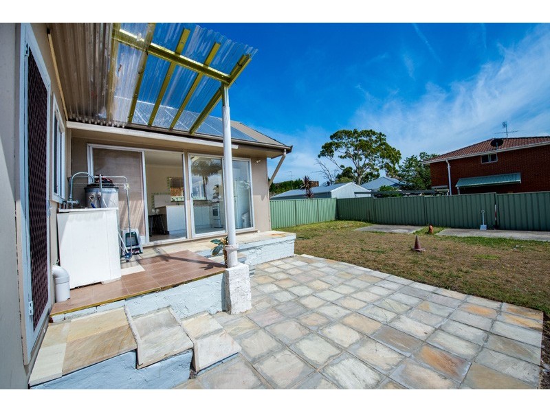 46 Shoal Bay Rd, Shoal Bay NSW 2315