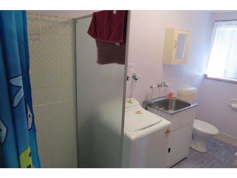 64 Government Rd, Shoal Bay NSW 2315