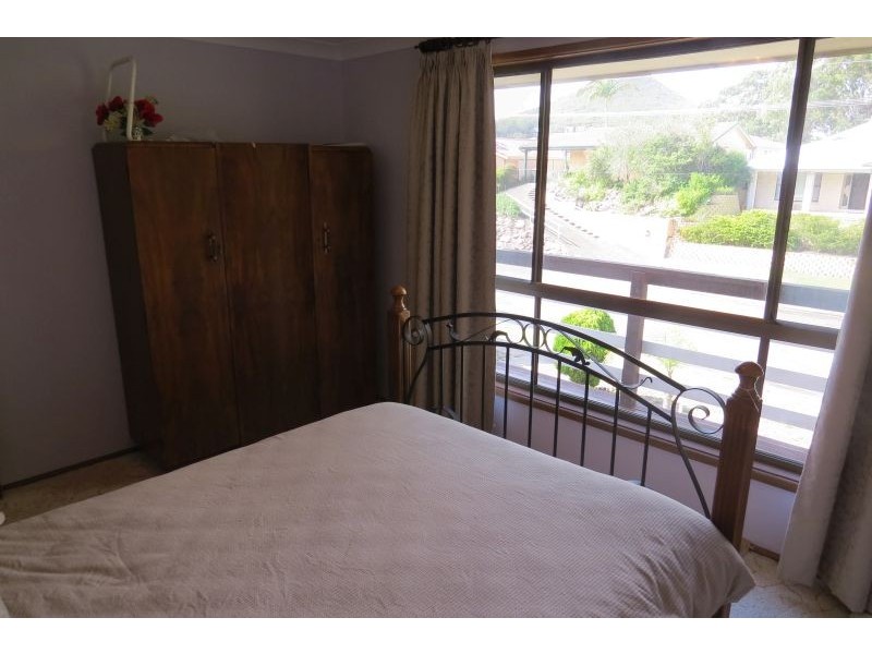 64 Government Rd, Shoal Bay NSW 2315