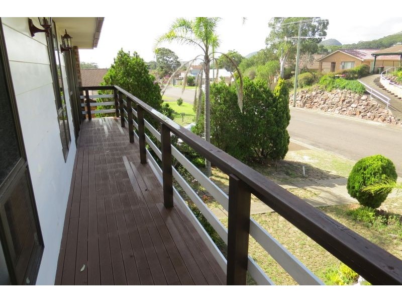 64 Government Rd, Shoal Bay NSW 2315