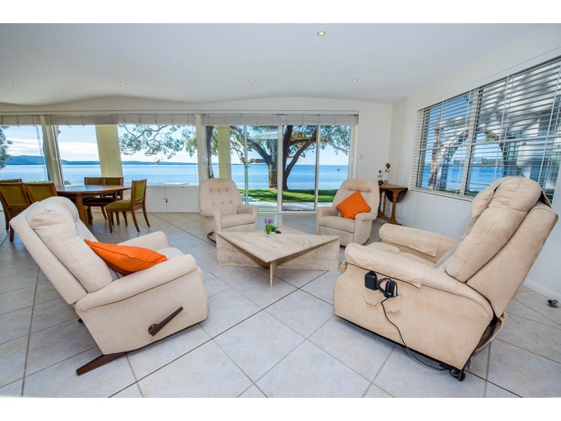 83 Foreshore Drive, Salamander Bay NSW 2317