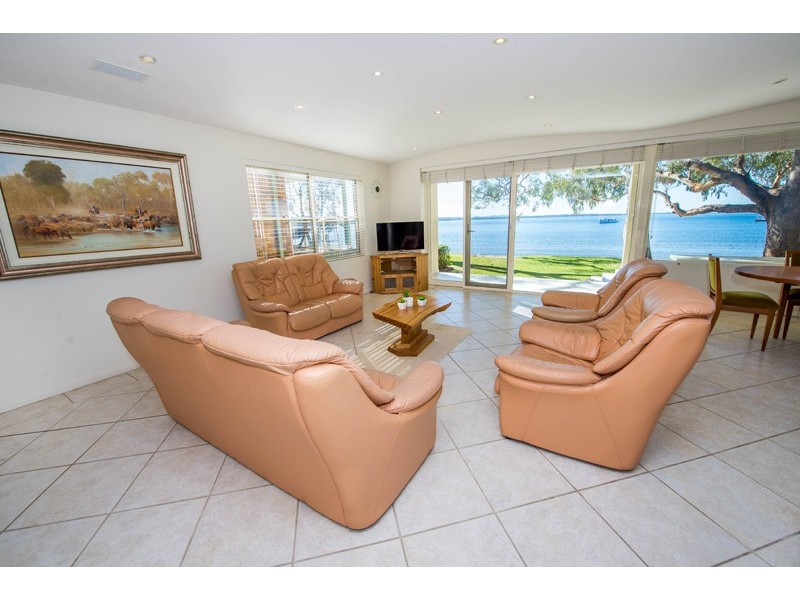 83 Foreshore Drive, Salamander Bay NSW 2317