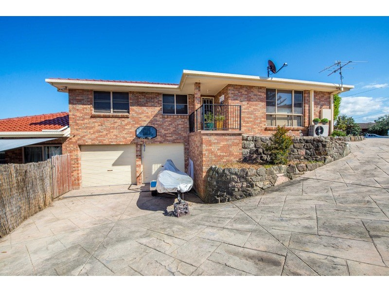 10 Holms Place, Anna Bay NSW 2316