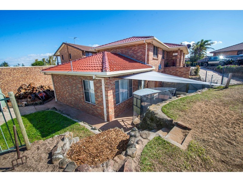 10 Holms Place, Anna Bay NSW 2316