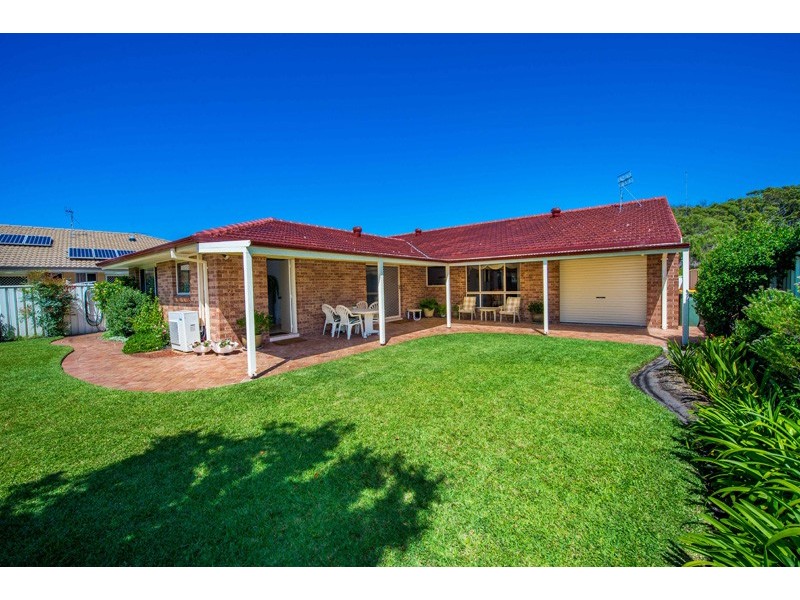167 Rocky Point Road, Fingal Bay NSW 2315