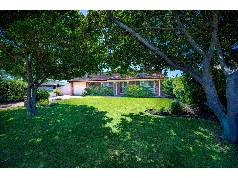 167 Rocky Point Road, Fingal Bay NSW 2315