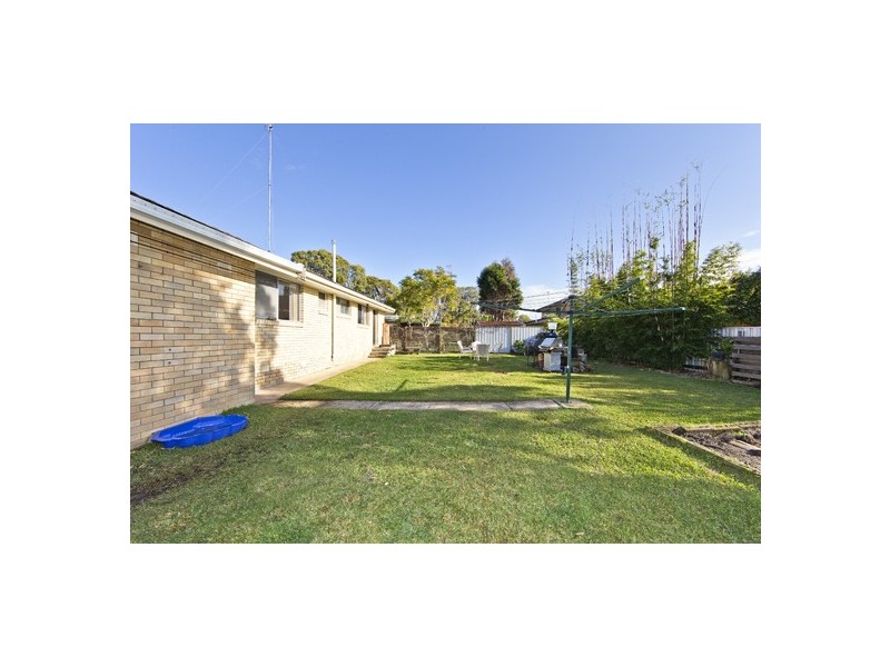 24 Kent Gardens, Soldiers Point NSW 2317
