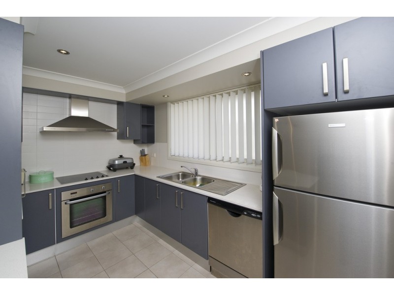 2/95 Shoal Bay Rd, Nelson Bay NSW 2315