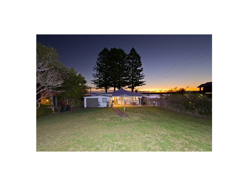 38 Sunset Boulevarde, Soldiers Point NSW 2317